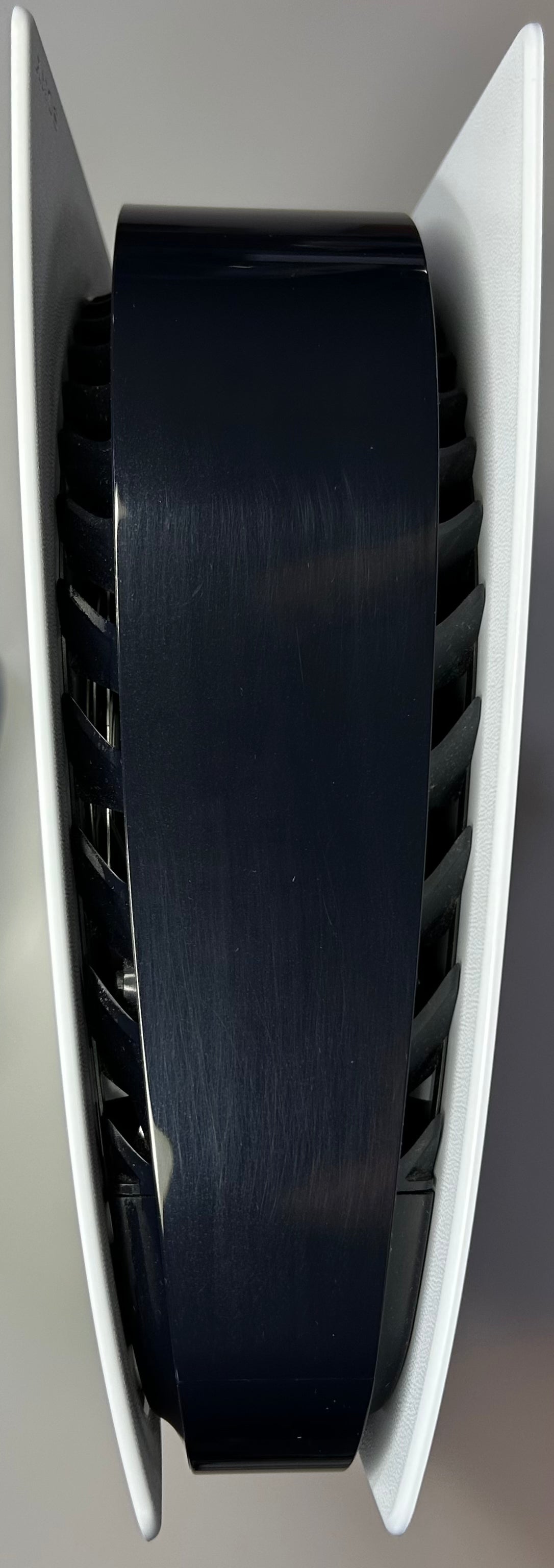 Sony PlayStation 5 (EU Plug) Blu-ray Edition Console 825GB, CFI-1116A - Refurbished Excellent