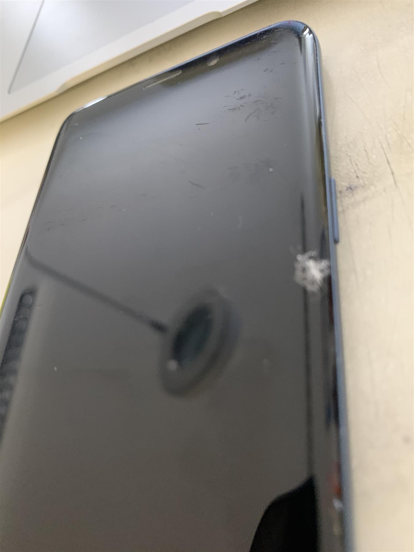 Samsung Galaxy S9 64GB Coral Blue Unlocked - Used