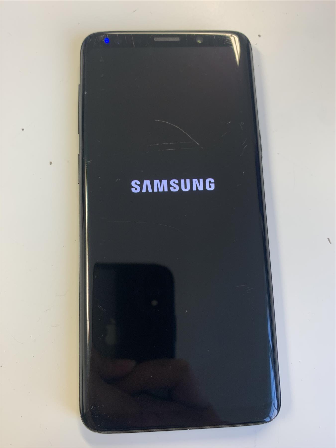 Samsung Galaxy S9 64GB Midnight Black Unlocked - Used