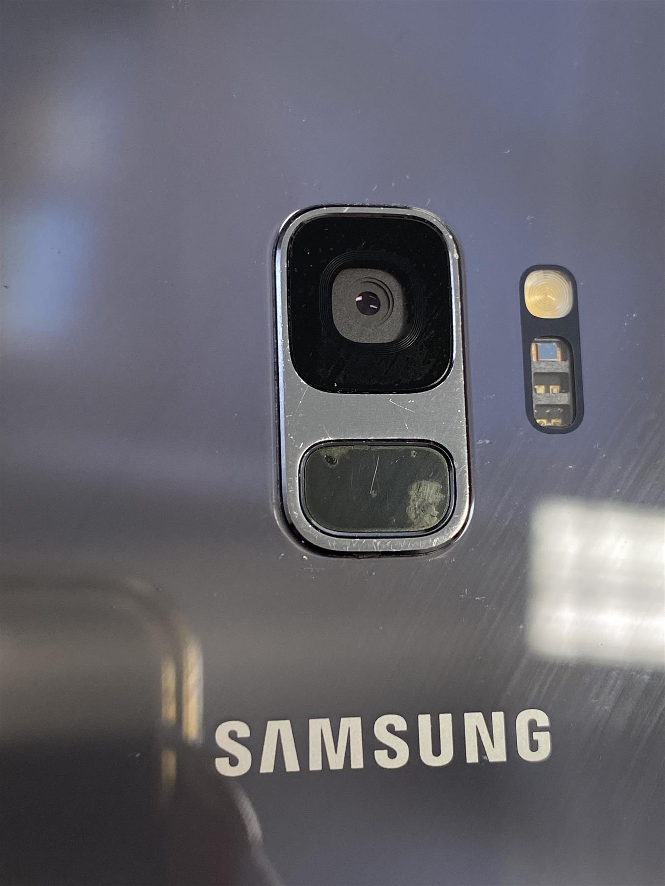 Samsung Galaxy S9 64GB Titanium Grey Unlocked - Used