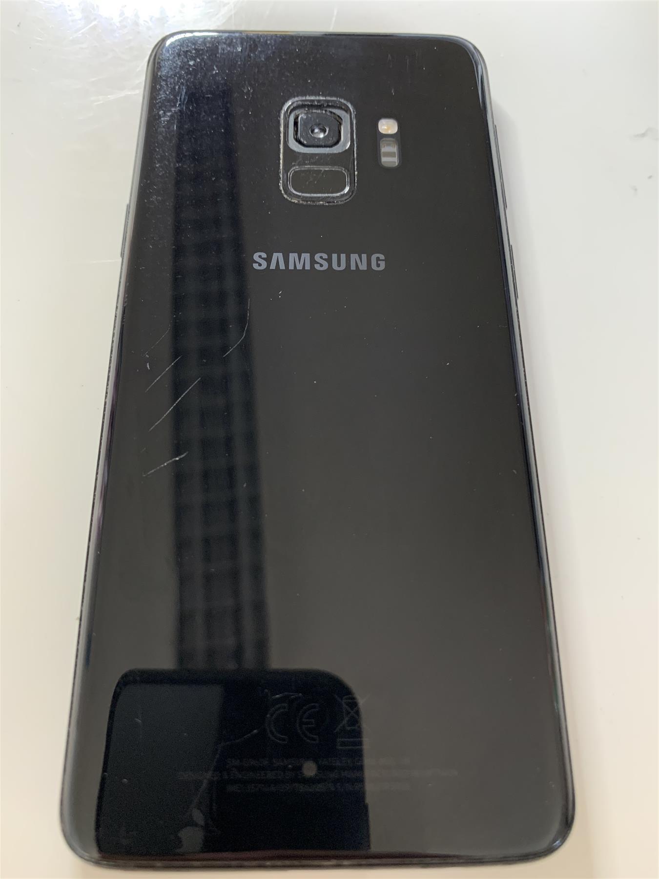 Samsung Galaxy S9 64GB Midnight Black Unlocked - Used