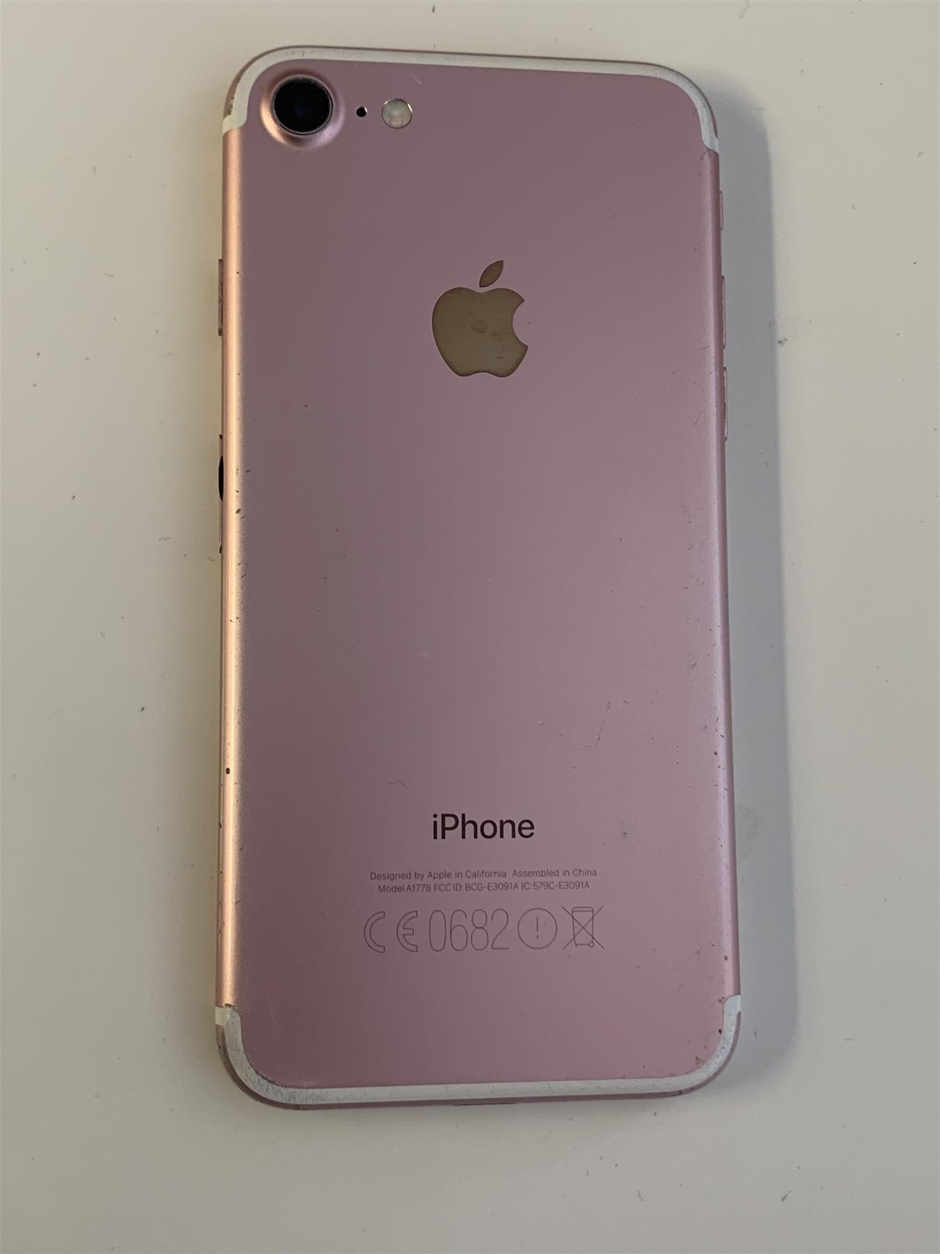 Apple iPhone 7 32GB Rose Gold - Used