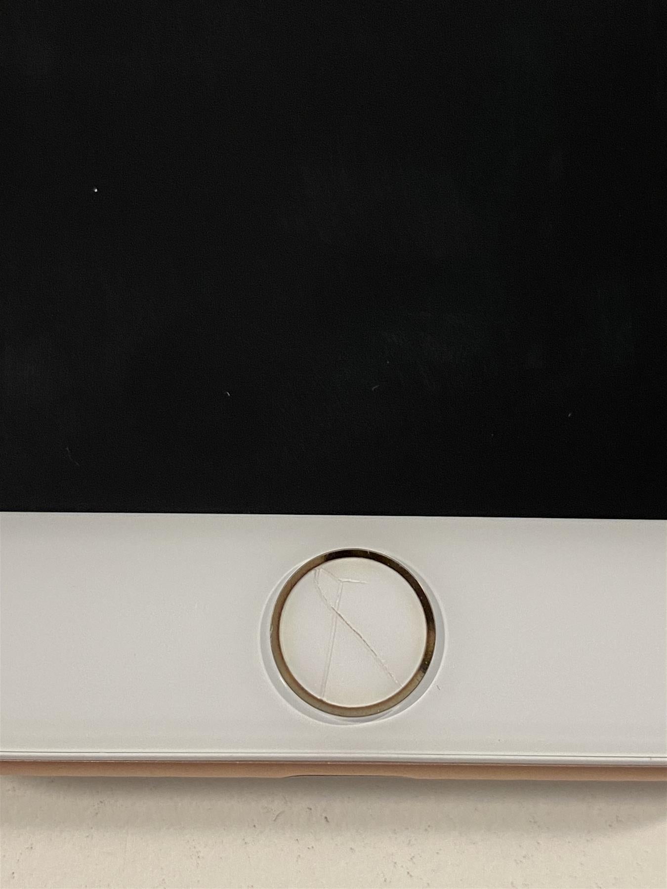 Apple iPhone 8 64GB Gold Unlocked - Used