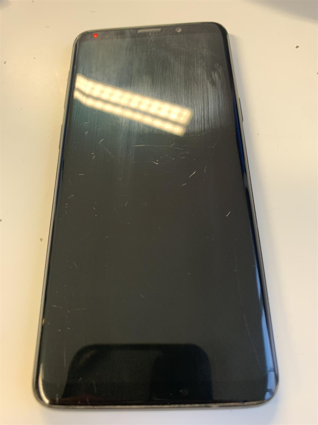 Samsung Galaxy S9 64GB Midnight Black Unlocked - Used