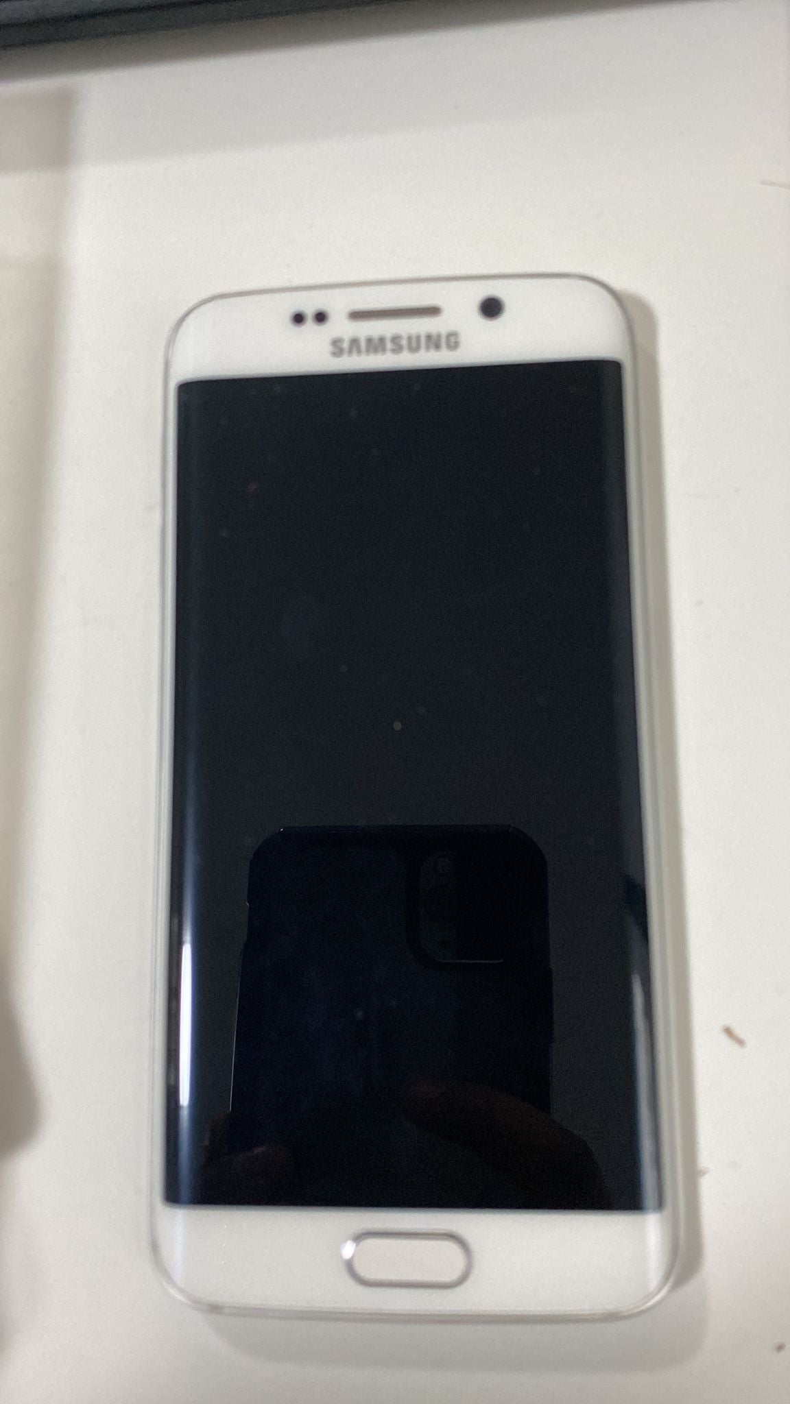 Samsung Galaxy S6 32GB White Unlocked - Used