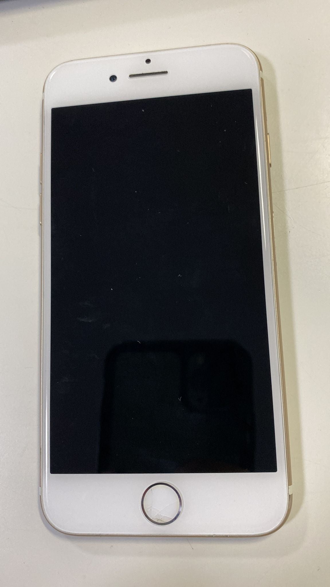 Apple iPhone 7 32GB Silver Unlocked Used