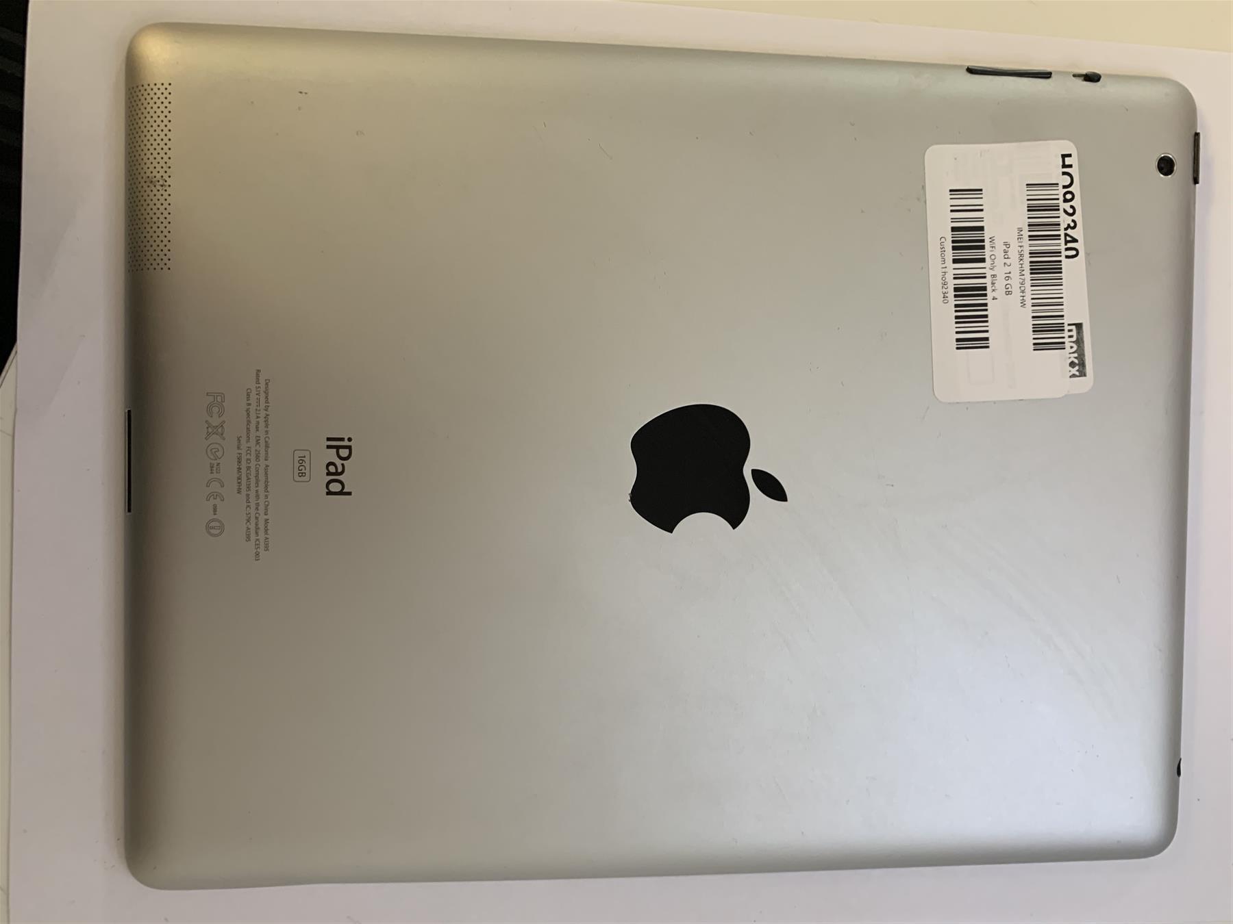 Apple iPad 2nd Gen 16GB WiFi Black Used