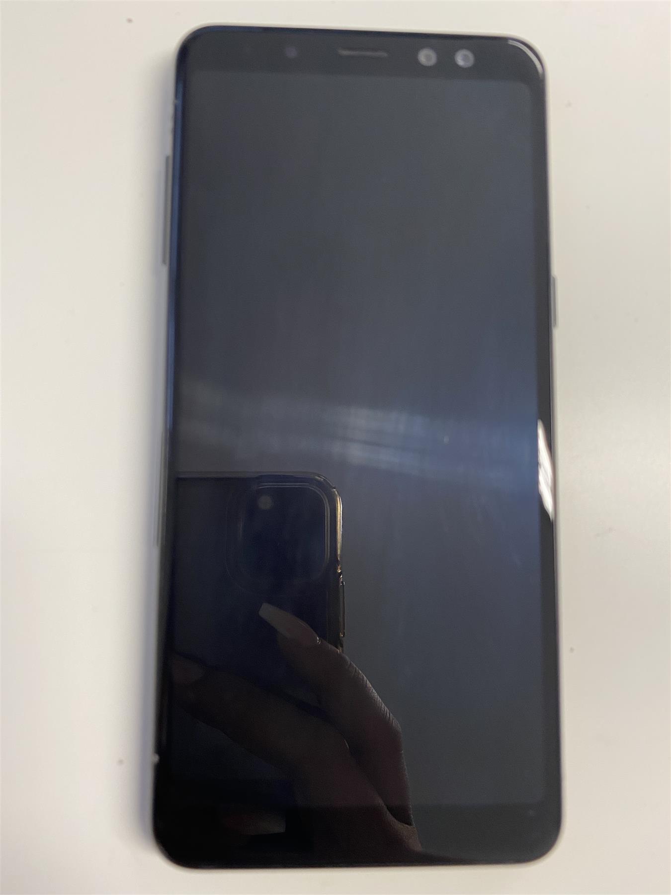 Samsung Galaxy A8 (2018) 32GB Black Unlocked - Used