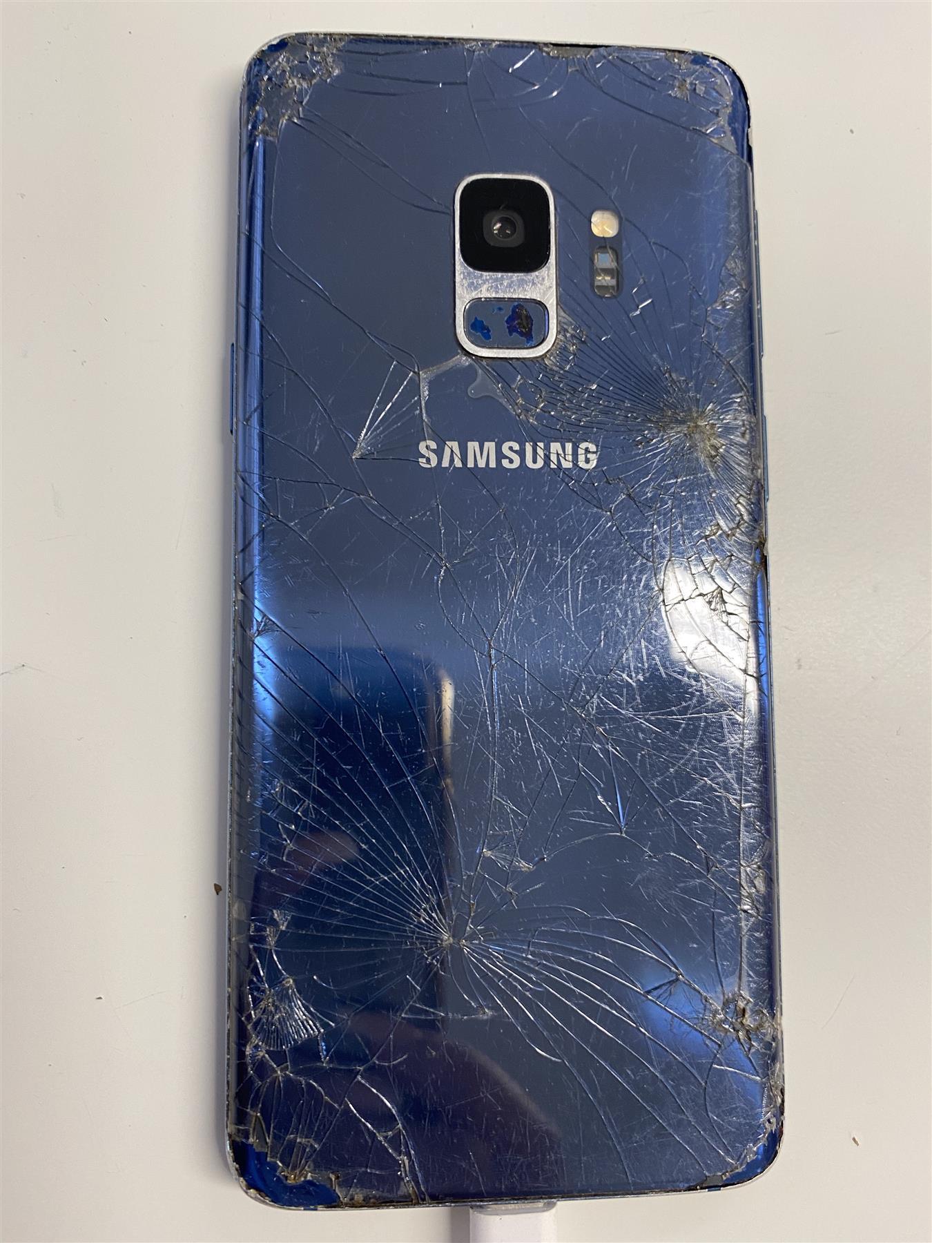 Samsung Galaxy S9 64GB Coral Blue Unlocked - Used