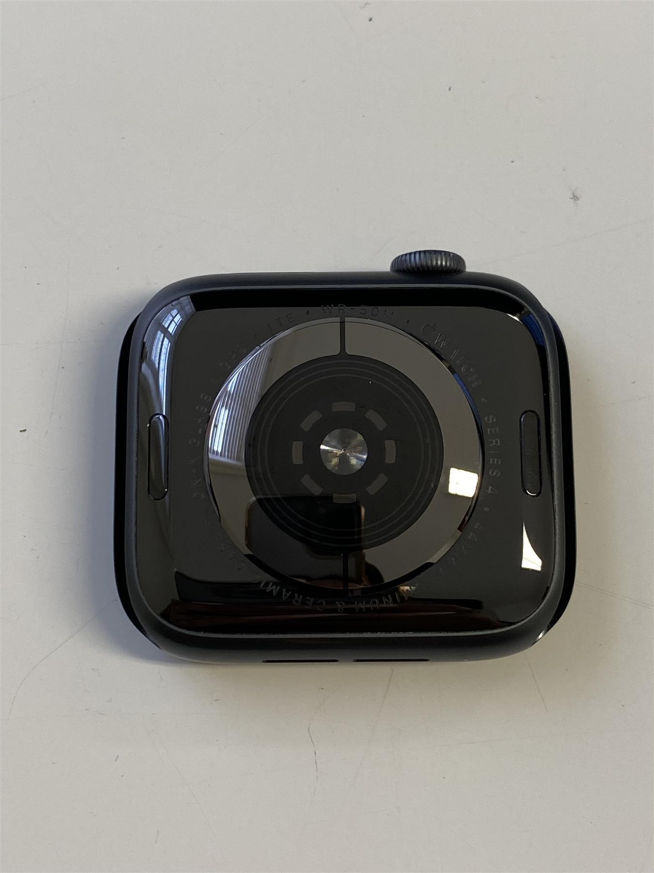 Apple Watch Series 4 44mm GPS Cellular Space Grey - Used