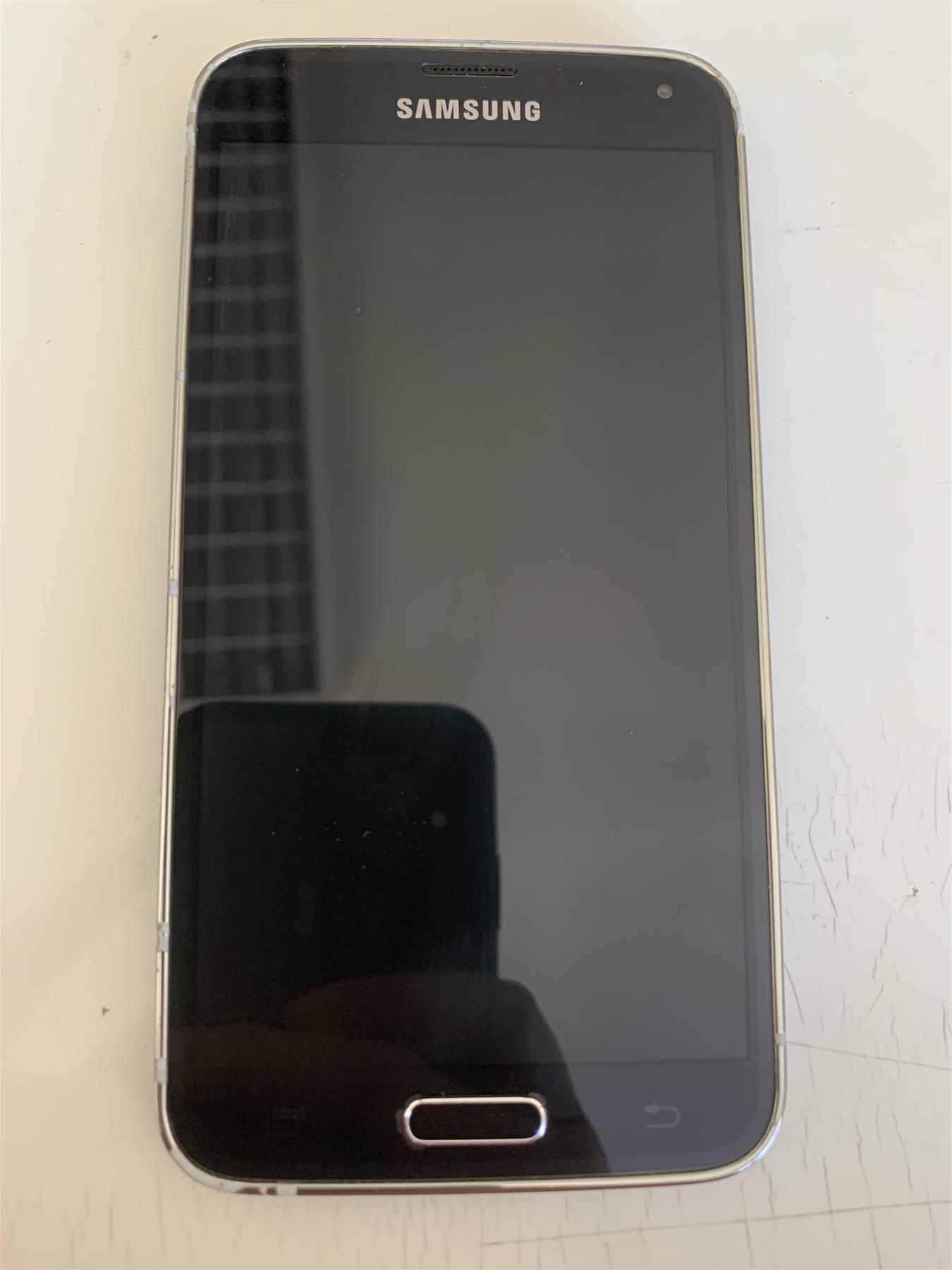 Samsung Galaxy S5 16GB Electric Blue Unlocked - Used