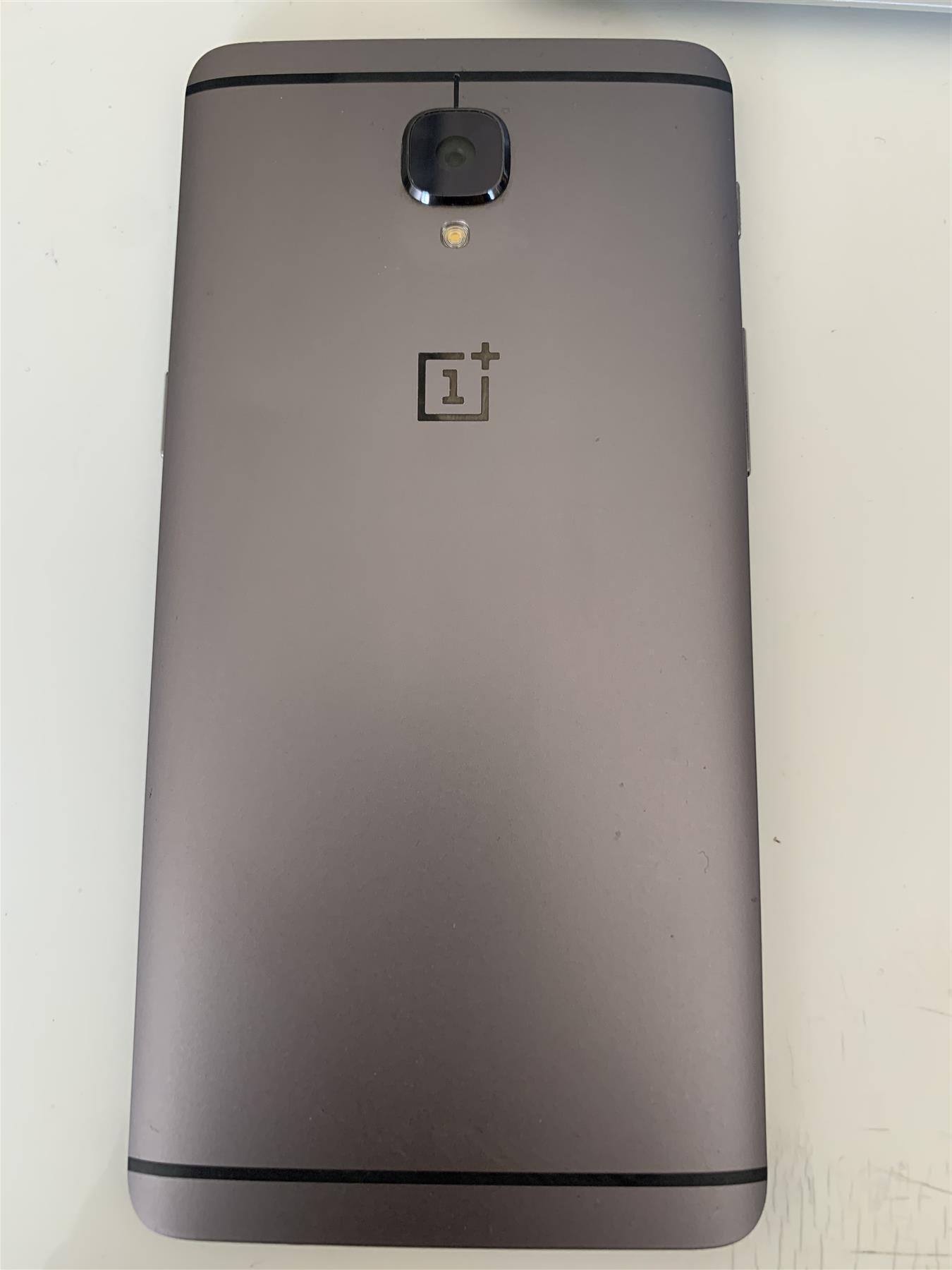 OnePlus 3T Dual SIM 64GB Gunmetal Unlocked Used