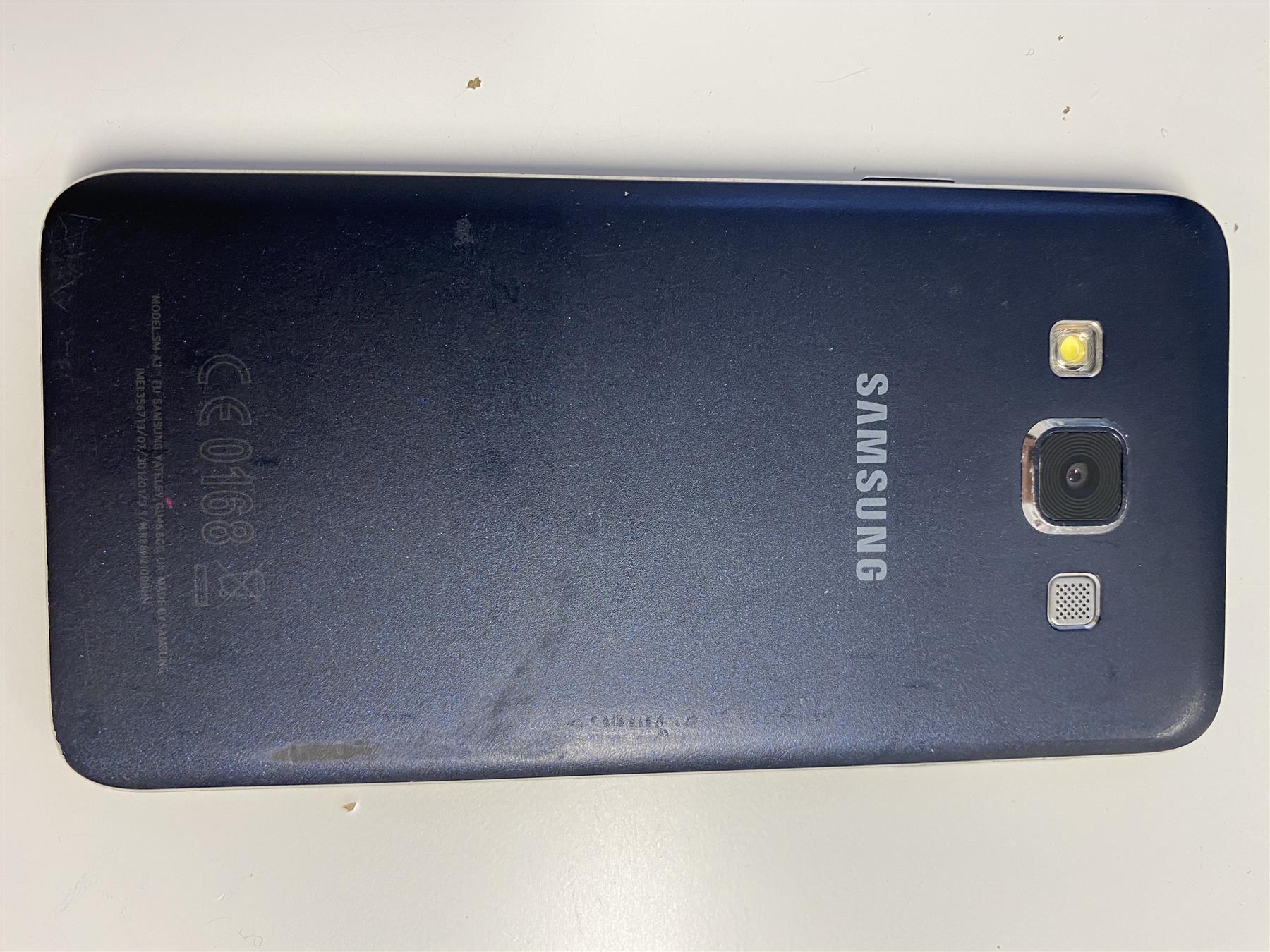 Samsung Galaxy A3 (2015) 16GB Black Unlocked Used