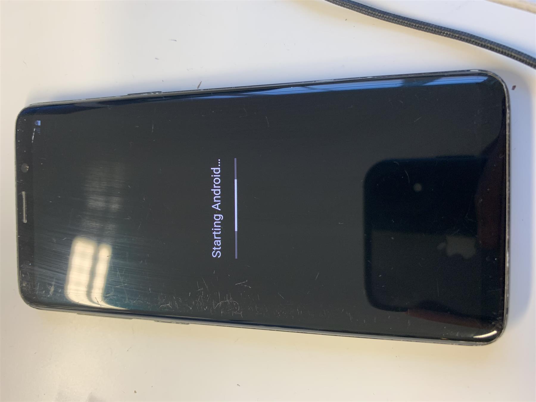 Samsung Galaxy S9 64GB Midnight Black Unlocked - Used