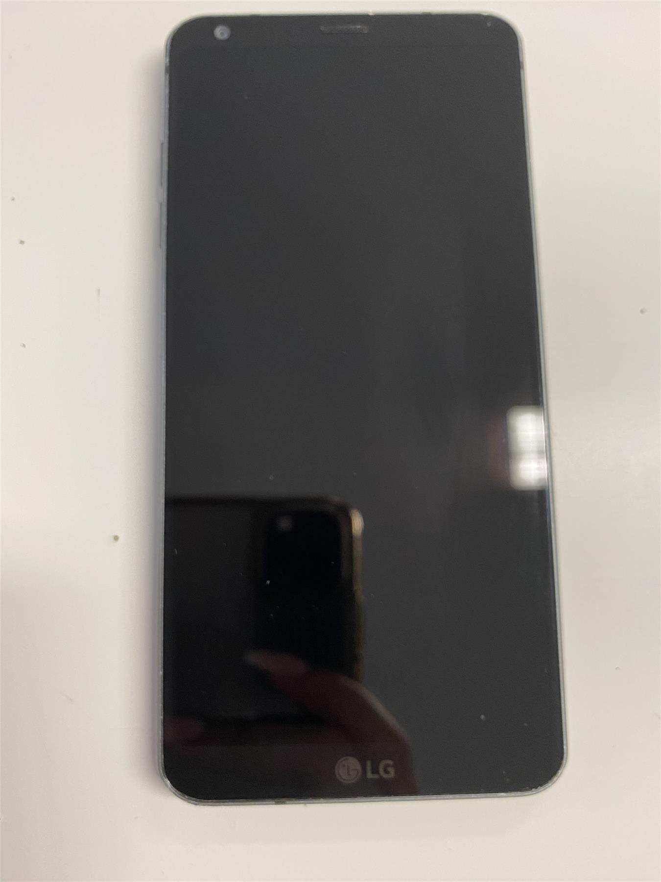 LG G6 32GB Astro Black Unlocked Used