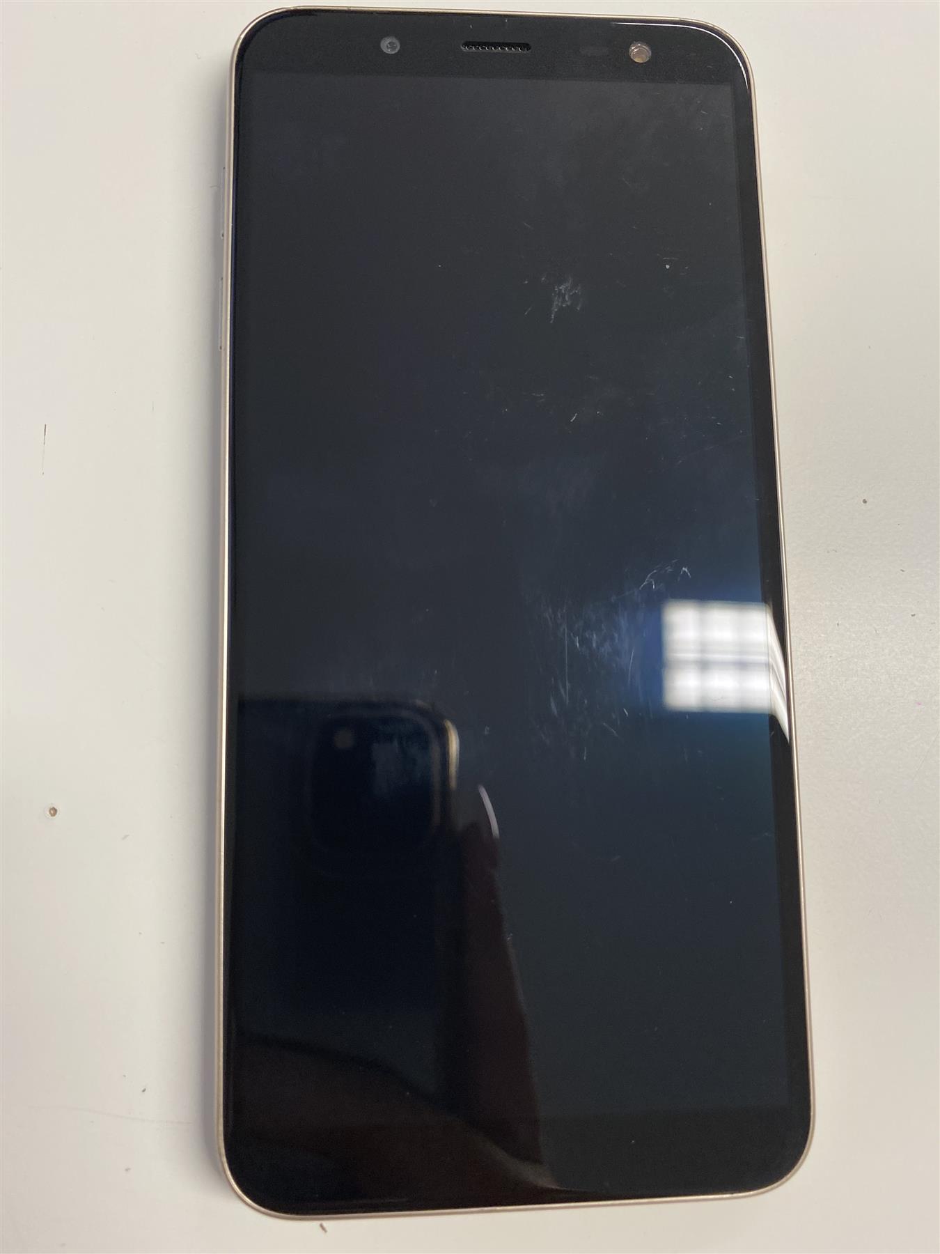 Samsung Galaxy J6 32GB Gold Unlocked - Used