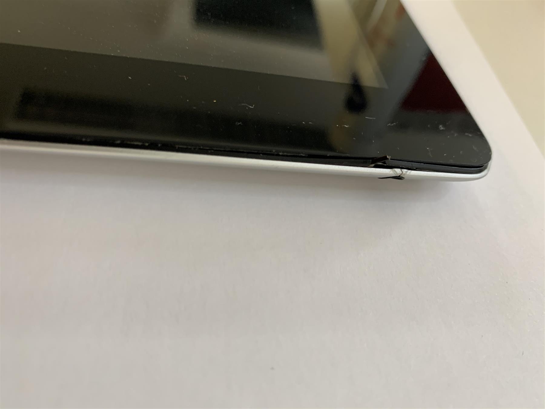 Apple iPad 2nd Gen 16GB WiFi Black Used