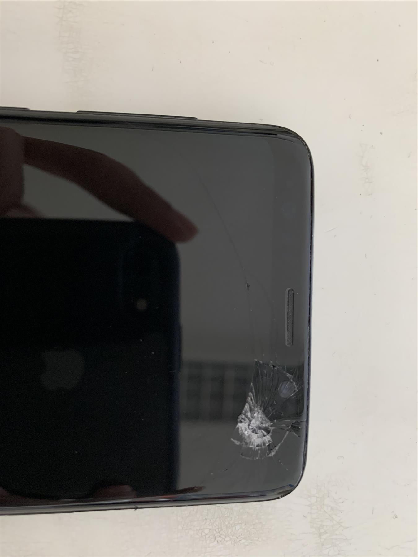 Samsung Galaxy S9 64GB Midnight Black Unlocked - Used