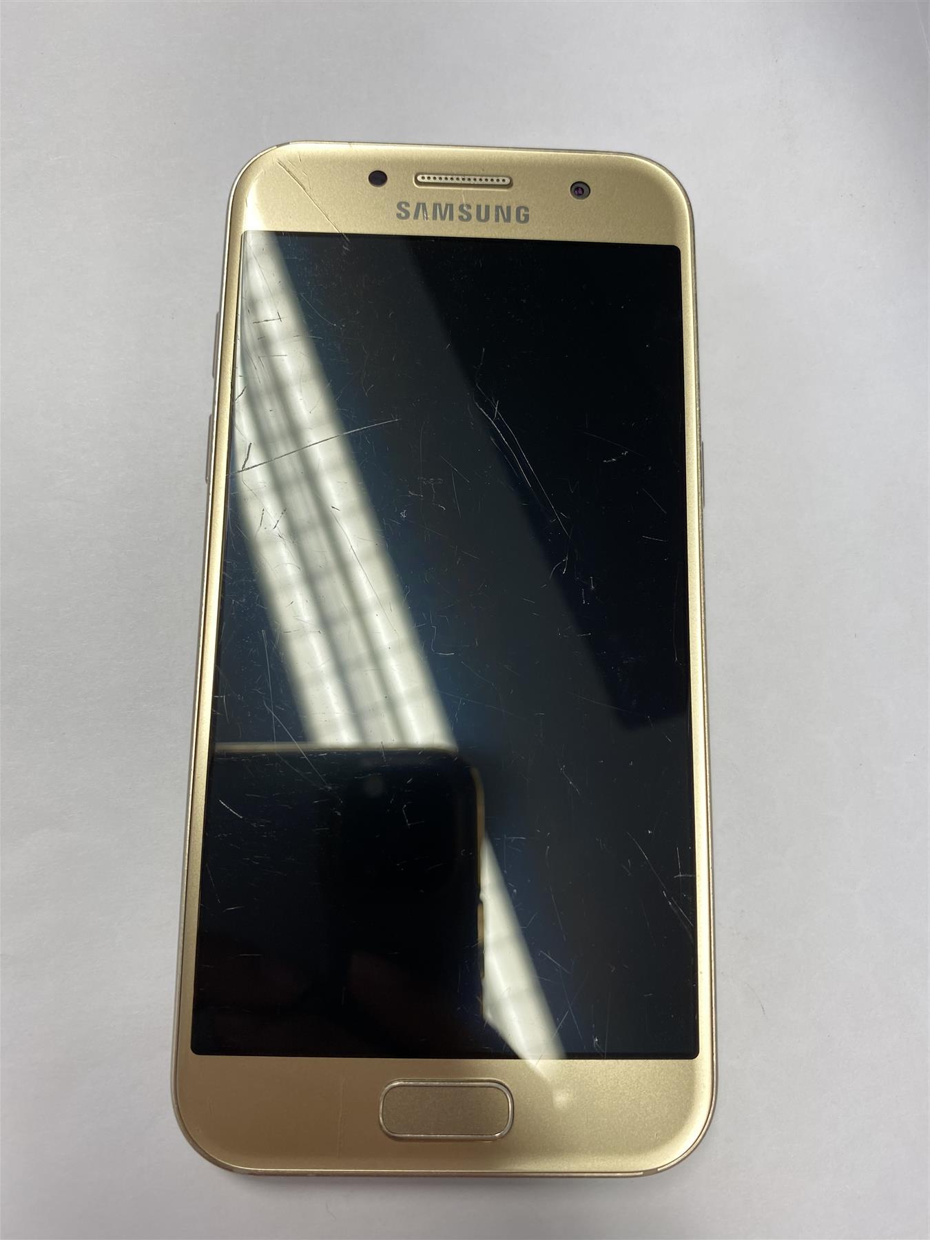Samsung Galaxy A3 (2017) 16GB Gold Unlocked - Used