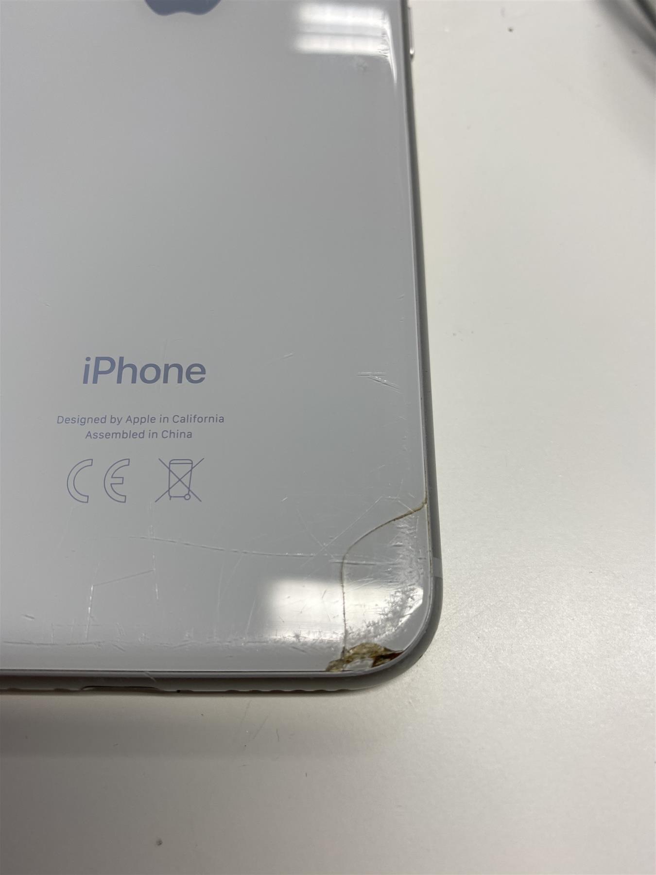 Apple iPhone 8 64GB Silver Unlocked - Used