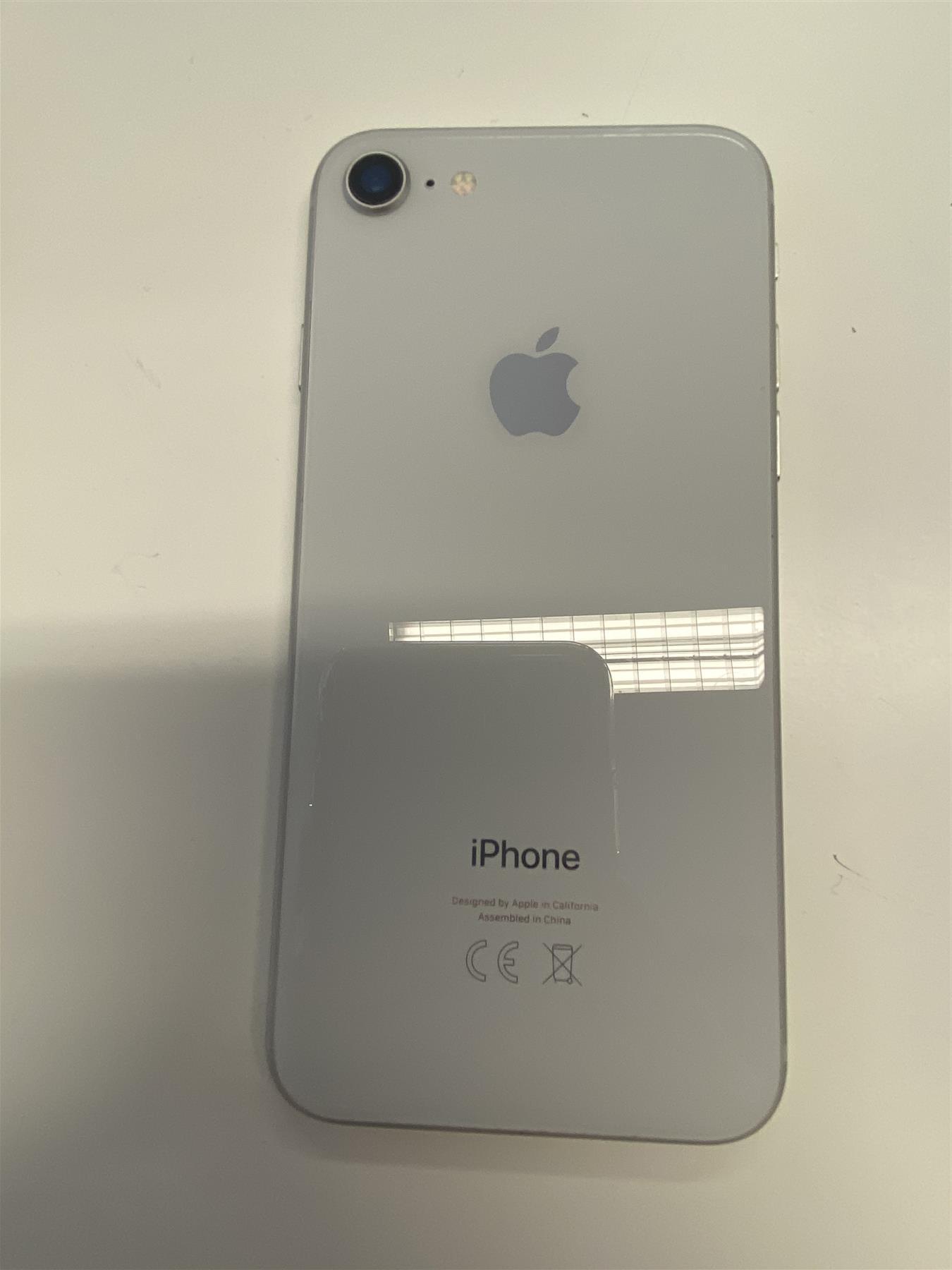 Apple iPhone 8 64GB Silver Unlocked - Used