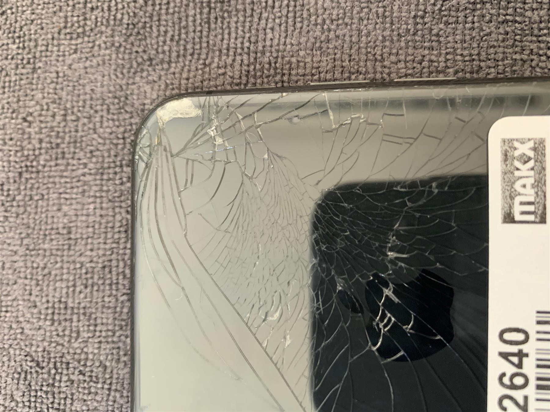 Apple iPhone X 64GB, Space Grey Voda Locked - Used