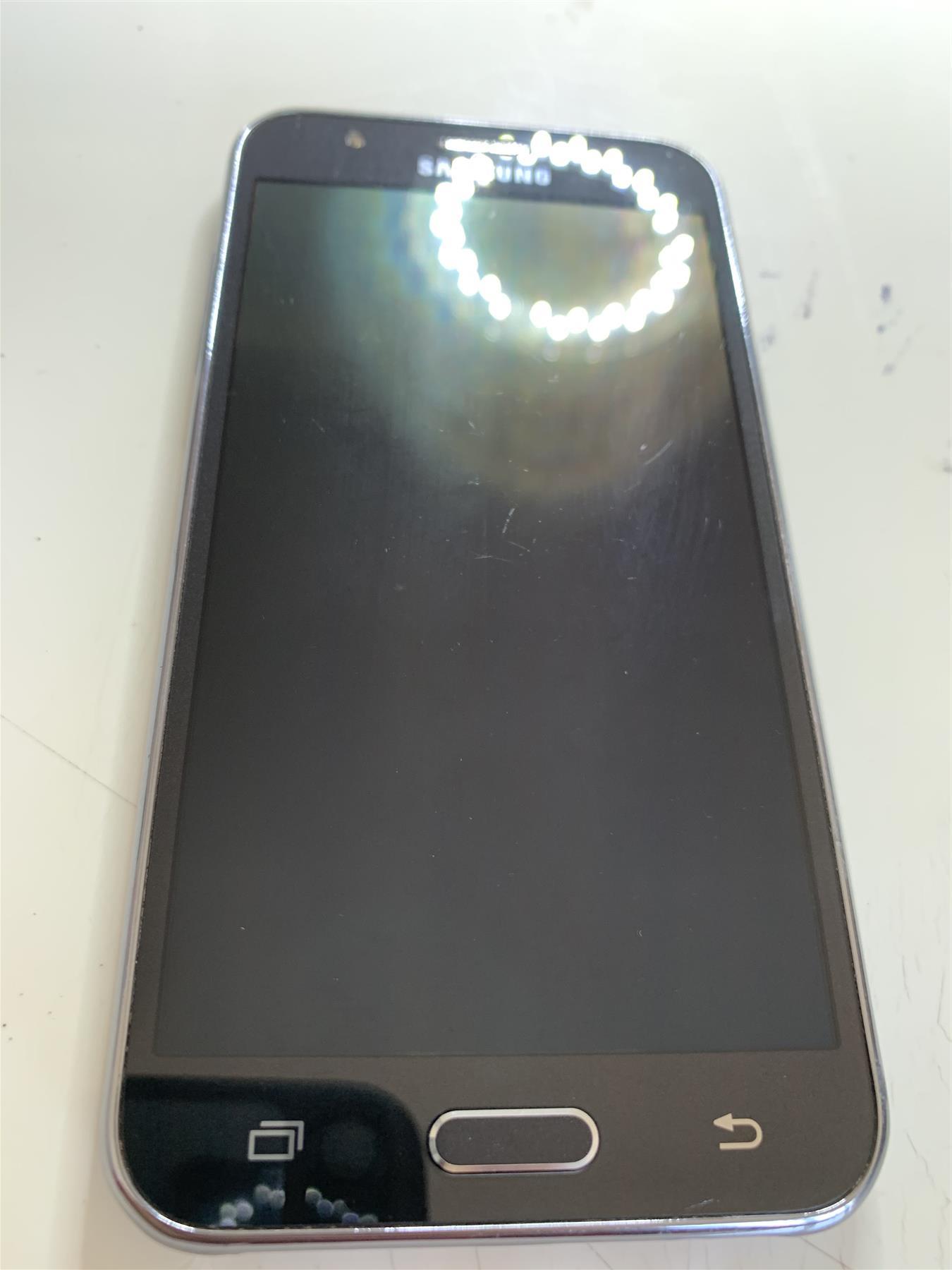 Samsung Galaxy J5 (2015) 8GB Black - Used