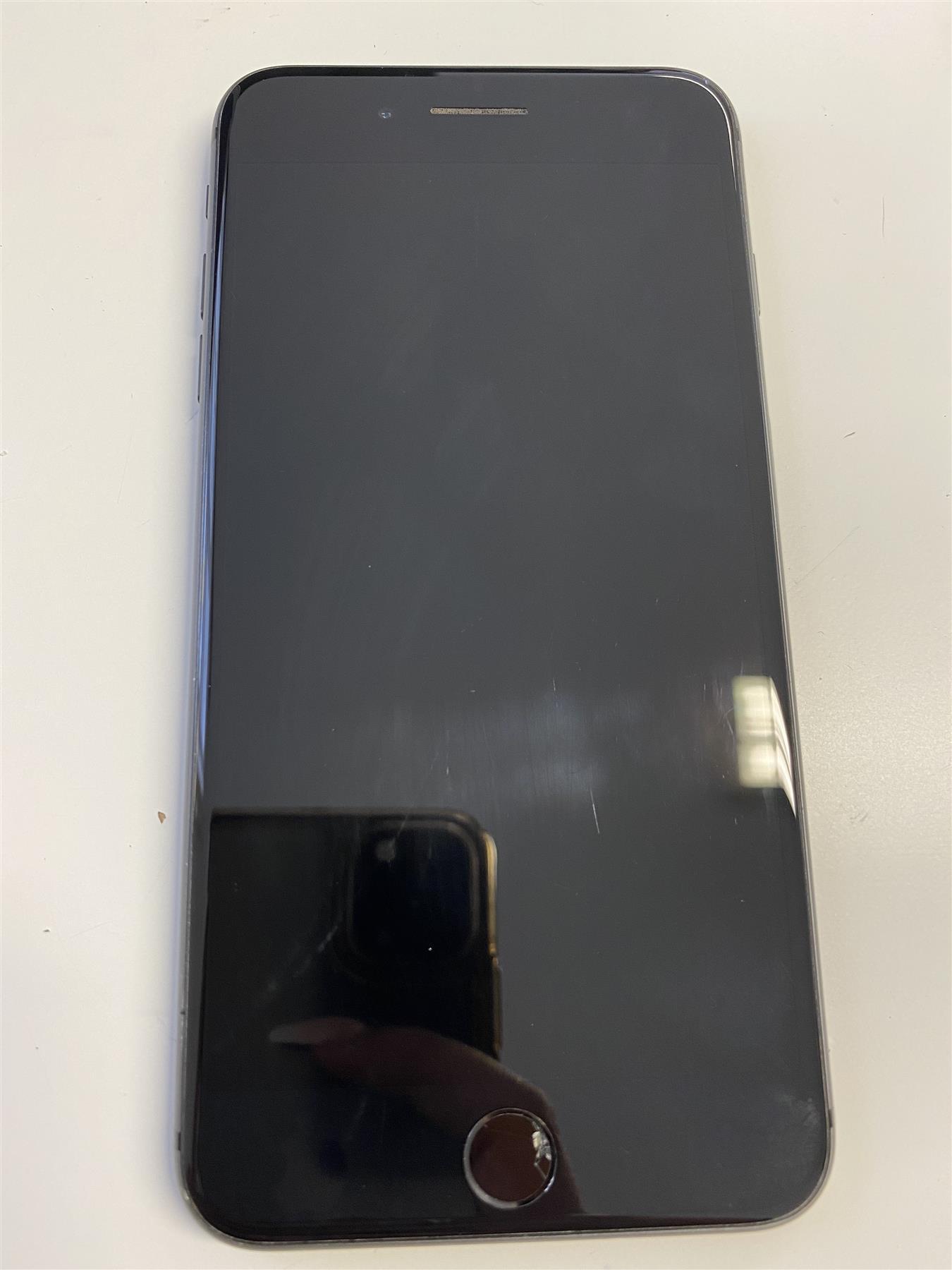 Apple iPhone 8 Plus 64GB Space Grey -Used