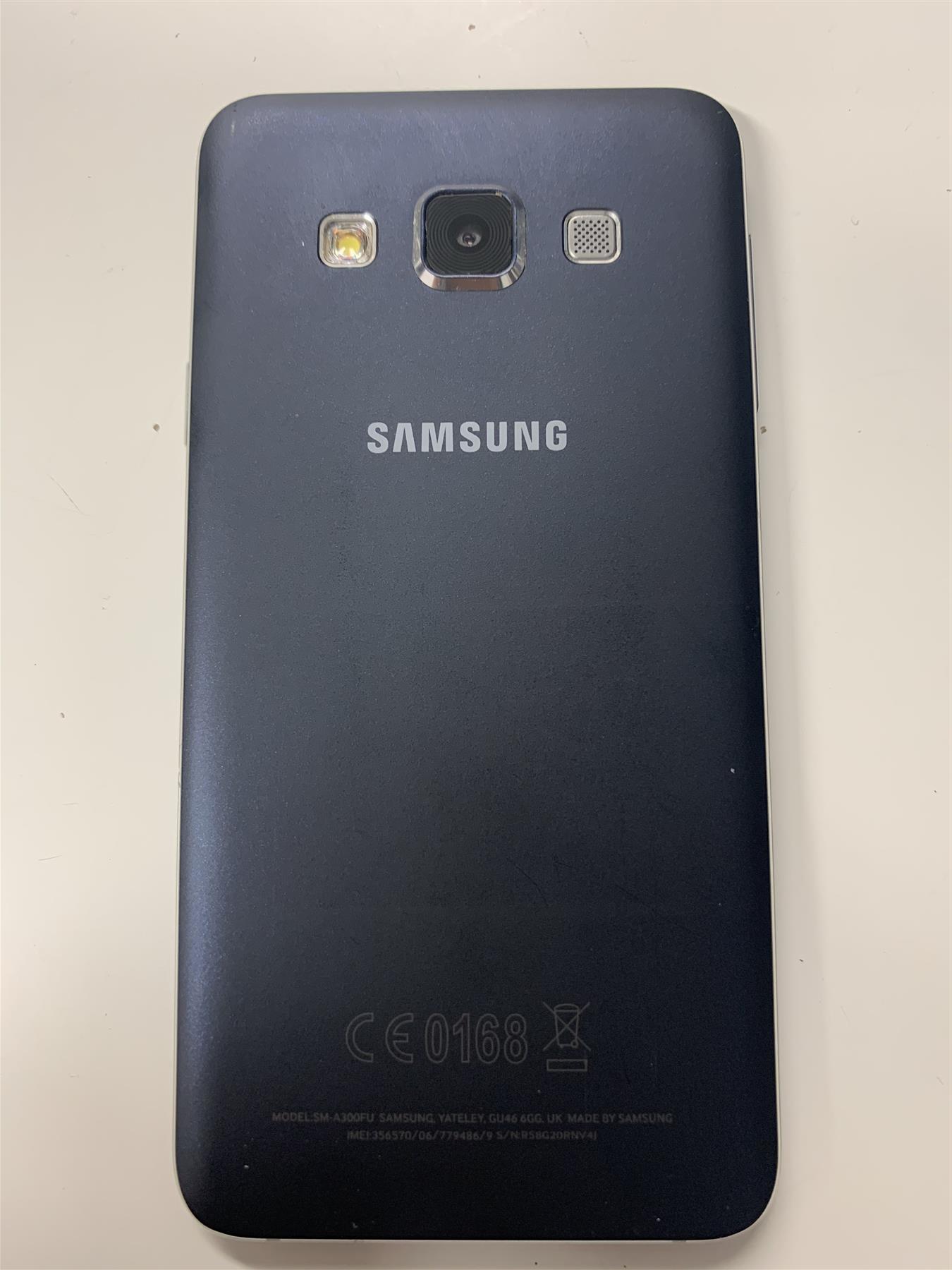 Samsung Galaxy A3 (2015) 16GB Black Unlocked Used